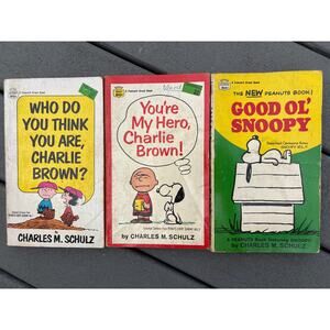 Charlie Brown Snoopy Fawcett Crest Comic Books 1st print bundle Peanuts Schulz
